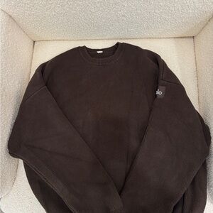 ALO Yoga Dark Brown Sweatshirt